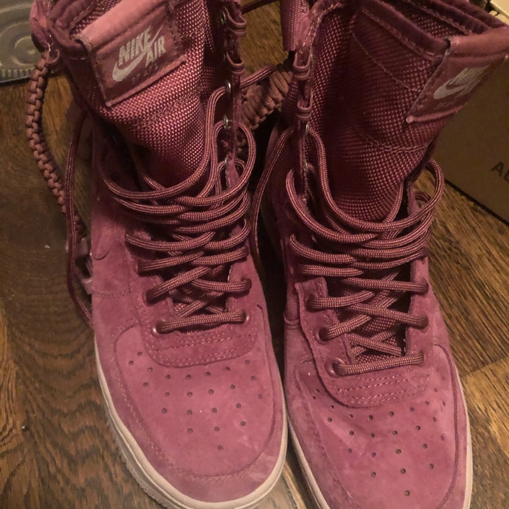 Women’s sf Air Force 1